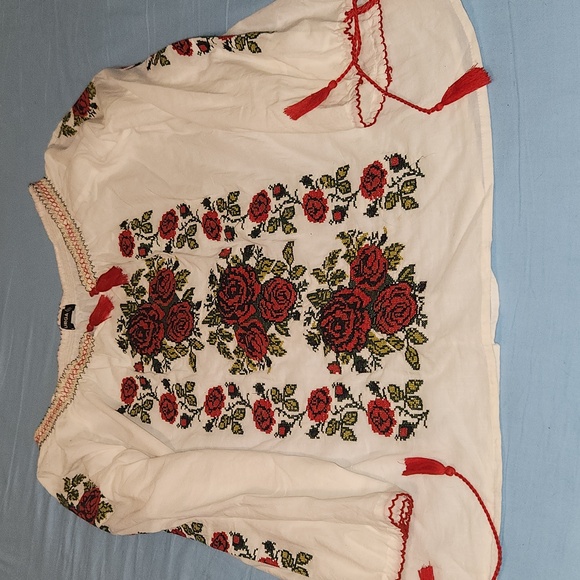 Unique Rose Blouse ๐น Handmade! โก - Picture 5 of 8